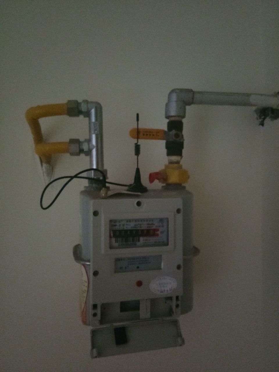 关于用户更换天然气气表的费用问题